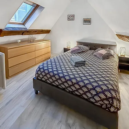 Spacieux & Lumineux Avec Smart-tv Et Wi-fi Rapide דירה