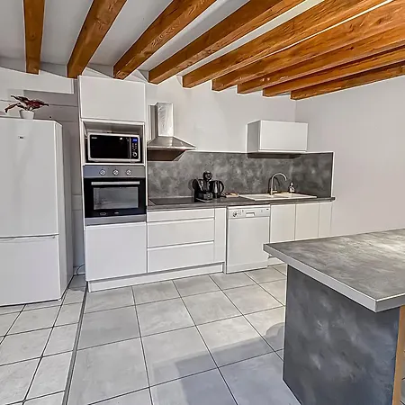 דירה Spacieux & Lumineux Avec Smart-tv Et Wi-fi Rapide טרואה